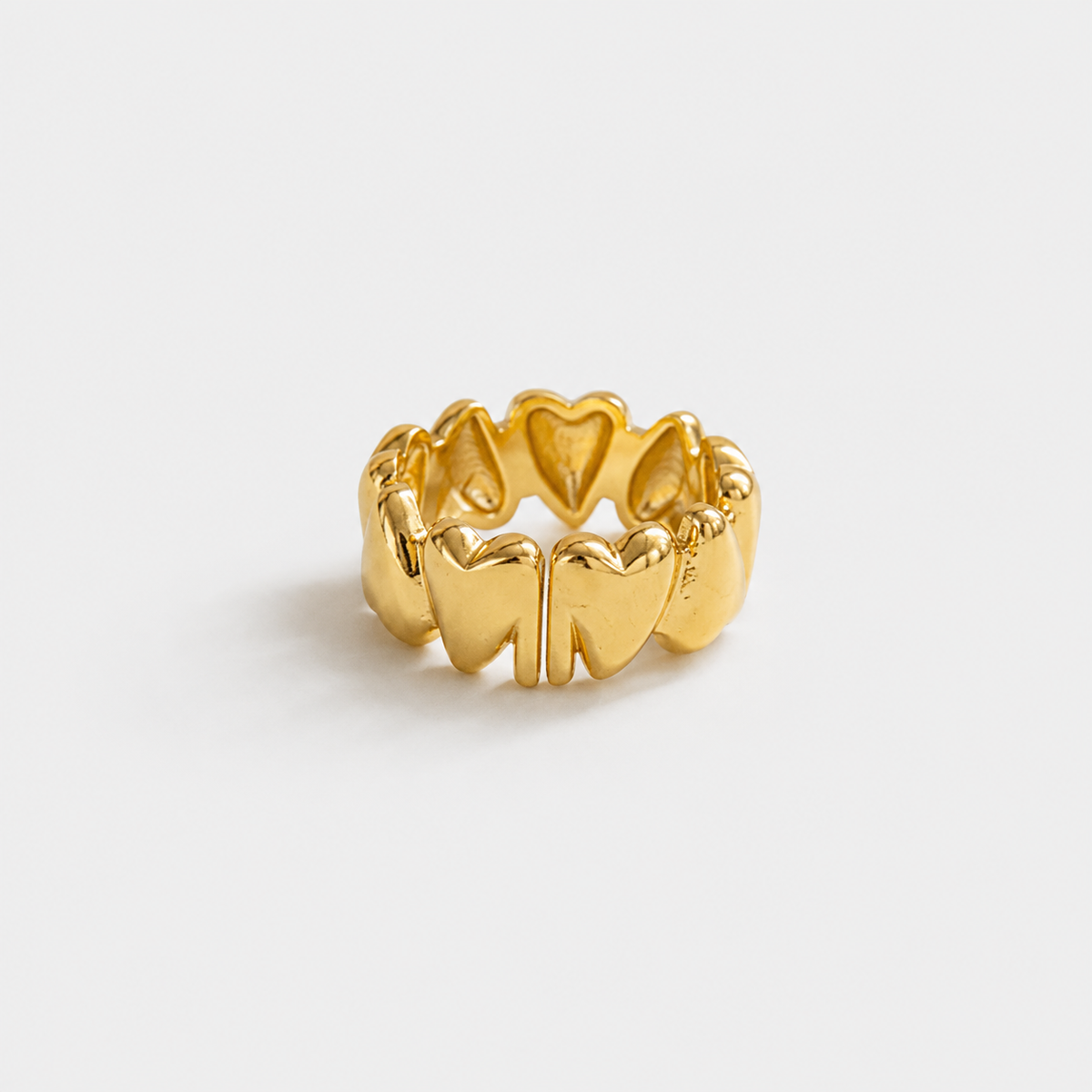 Zigzag ring