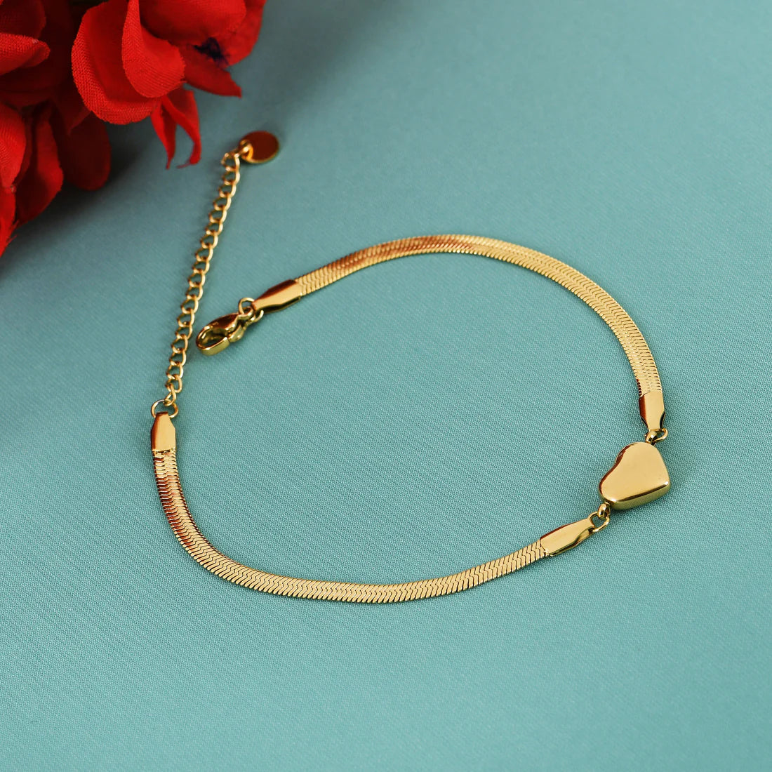Golden Heart Charm Bracelet For Women